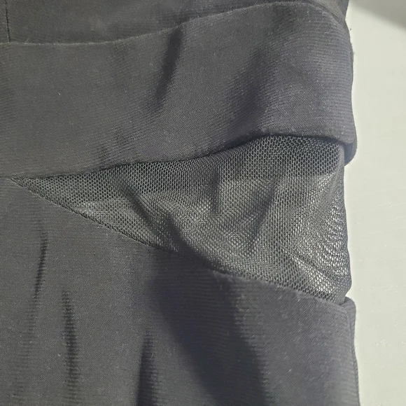 Xscape Women's Size 2 Snake Print Gown New with Tags - Picture 5 of 5